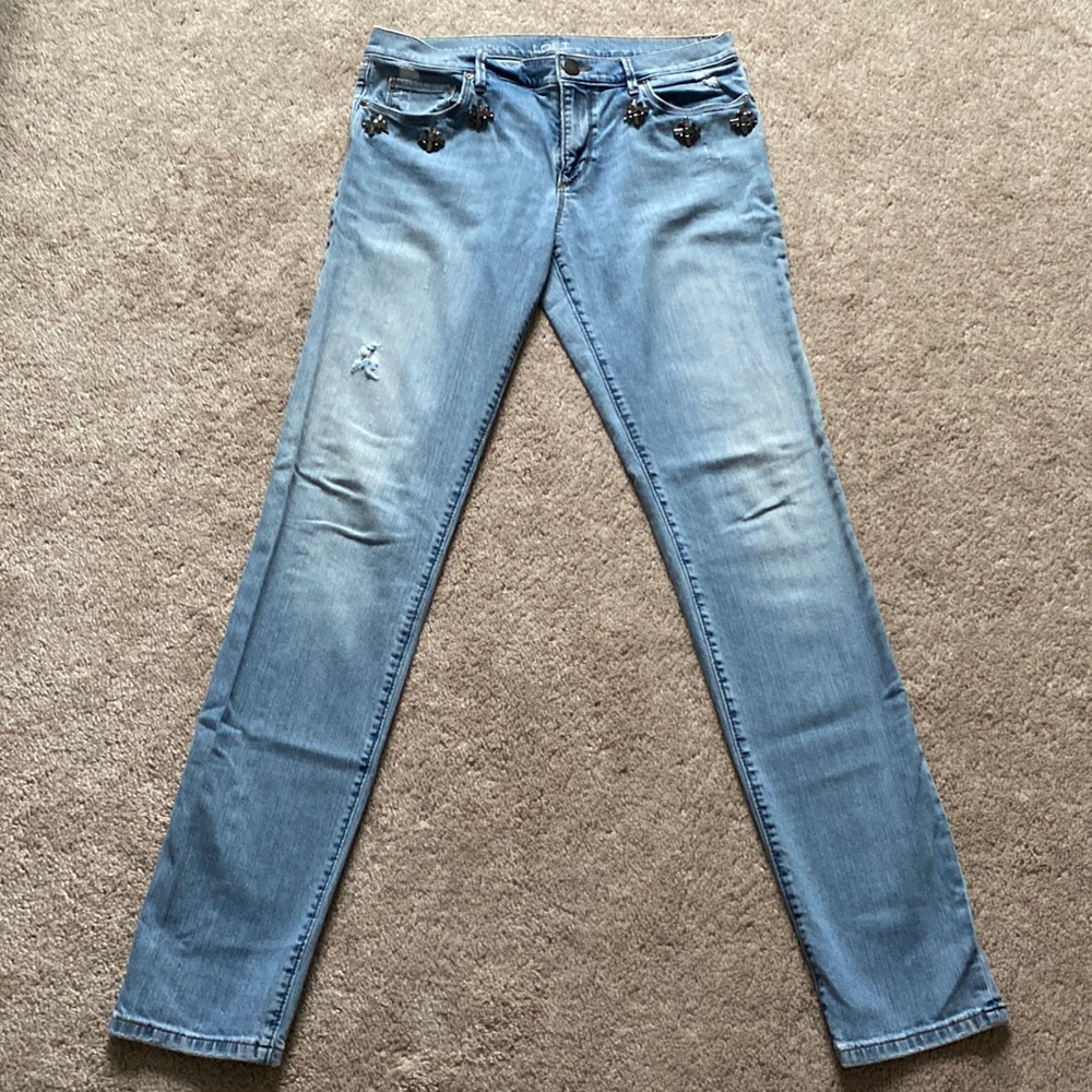 27/4 T Relaxed Skinny Jean distressed - Ann Taylor LOFT